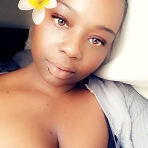 Meet your Posher, Stacey